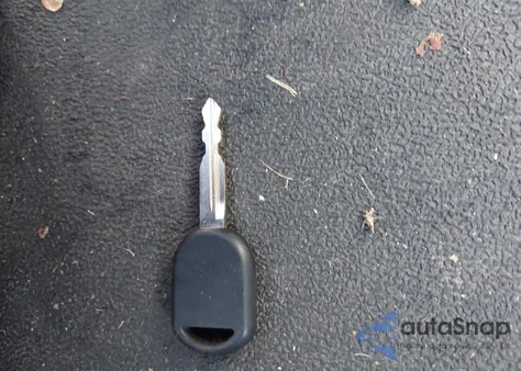 2001 Ford E-350 Super Duty Xl/Xlt z USA, uszkodzony, nr VIN 1FBSS31L41HB21571